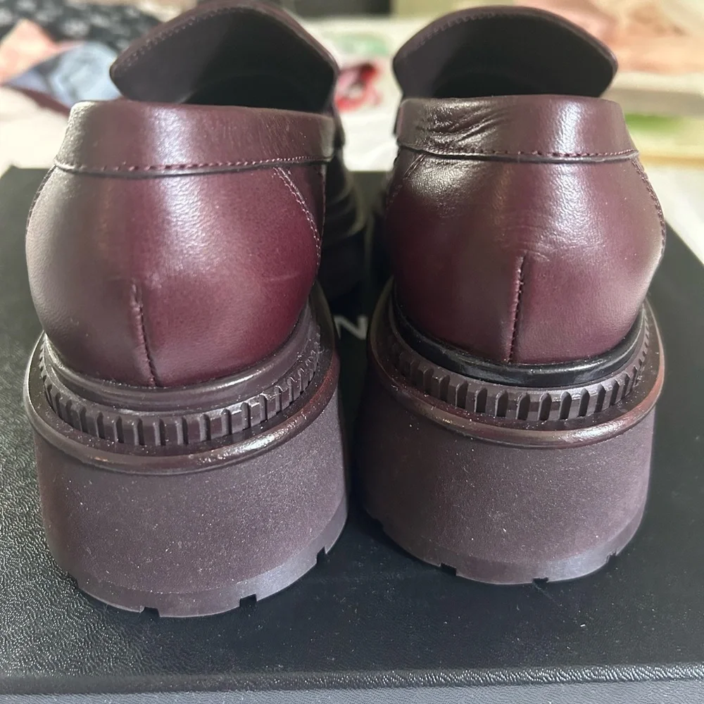 AUTHENTIC CHANEL MOCCASIN LOAFERS IN DARK PURPLE SIZE 36 WITH BOX AND DUSY BAG - Picture 3 of 7